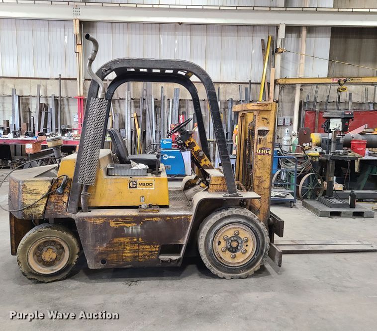 image for item IQ9030 Caterpillar V80D  forklift