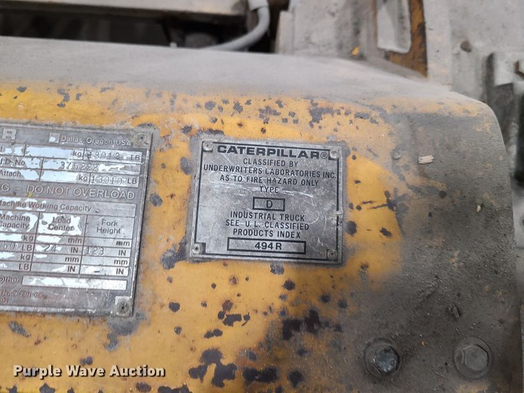 image for item IQ9030 Caterpillar V80D  forklift