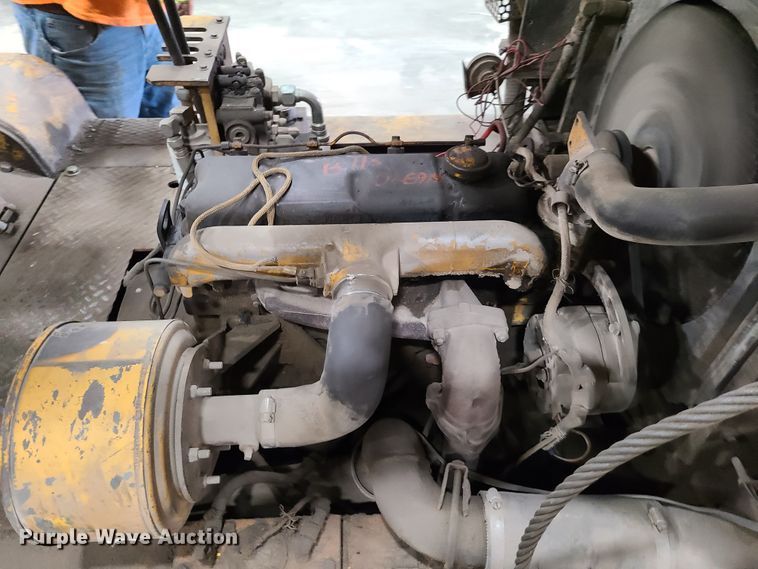 image for item IQ9030 Caterpillar V80D  forklift