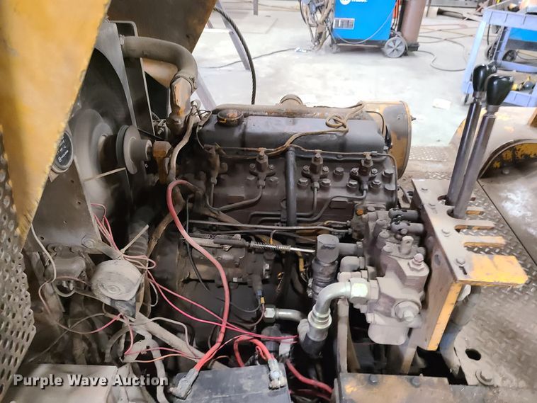 image for item IQ9030 Caterpillar V80D  forklift