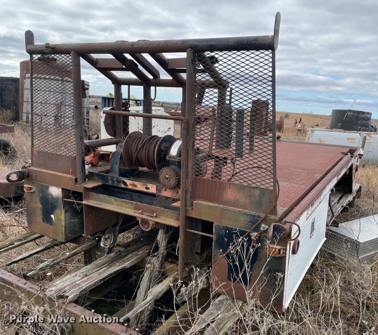 image for item IR9771 Flatbed