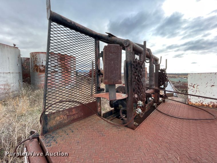 image for item IR9771 Flatbed