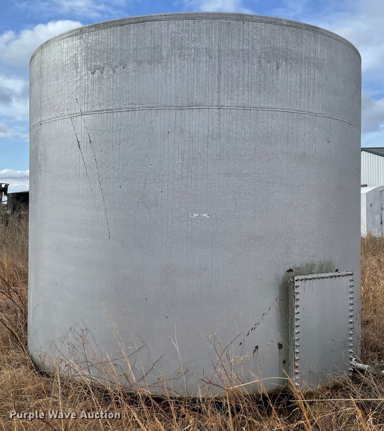 image for item IR9772 Storage tank