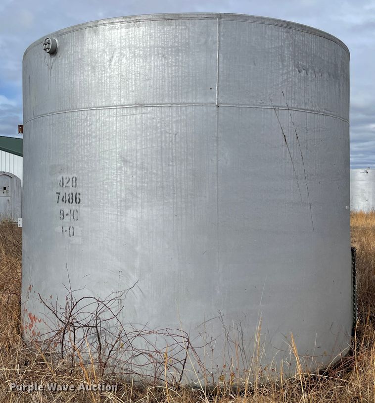 image for item IR9772 Storage tank