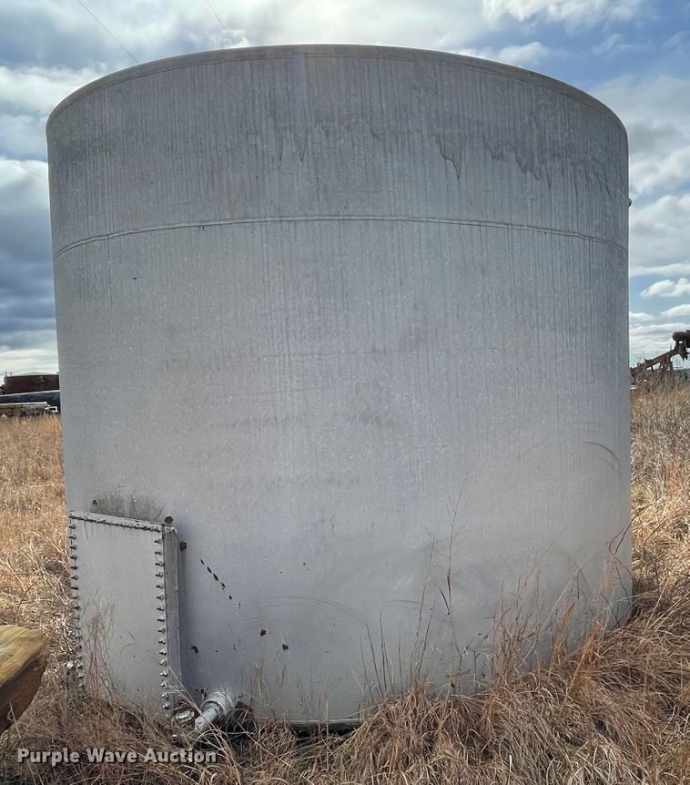 image for item IR9772 Storage tank