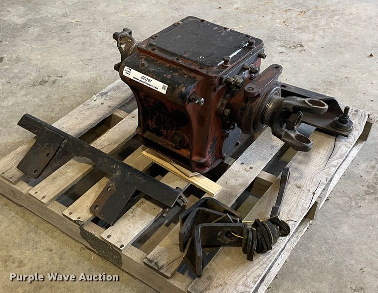 image for item IR9797 Eaton Fuller 2-A-92 auxiliary transmission