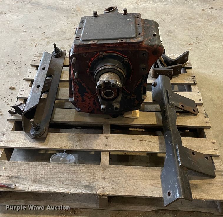 image for item IR9797 Eaton Fuller 2-A-92 auxiliary transmission