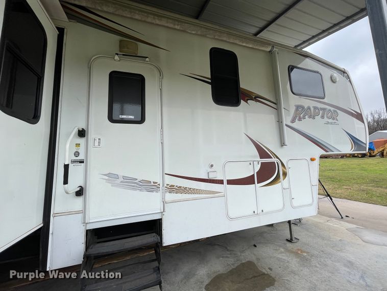 image for item IR9806 2010 Raptor 3912  toy hauler camper