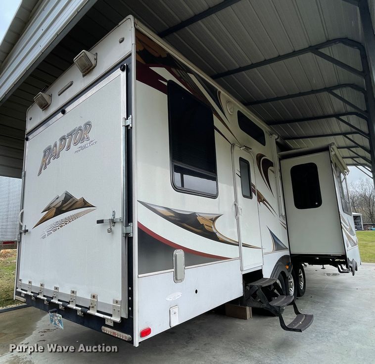 image for item IR9806 2010 Raptor 3912  toy hauler camper