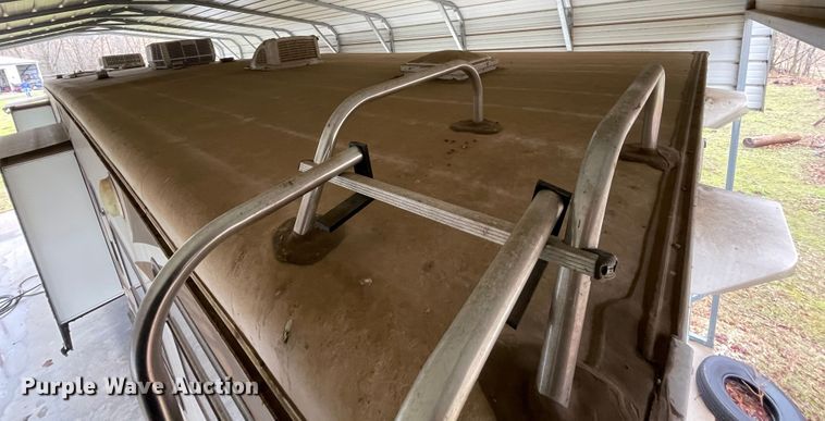 image for item IR9806 2010 Raptor 3912  toy hauler camper