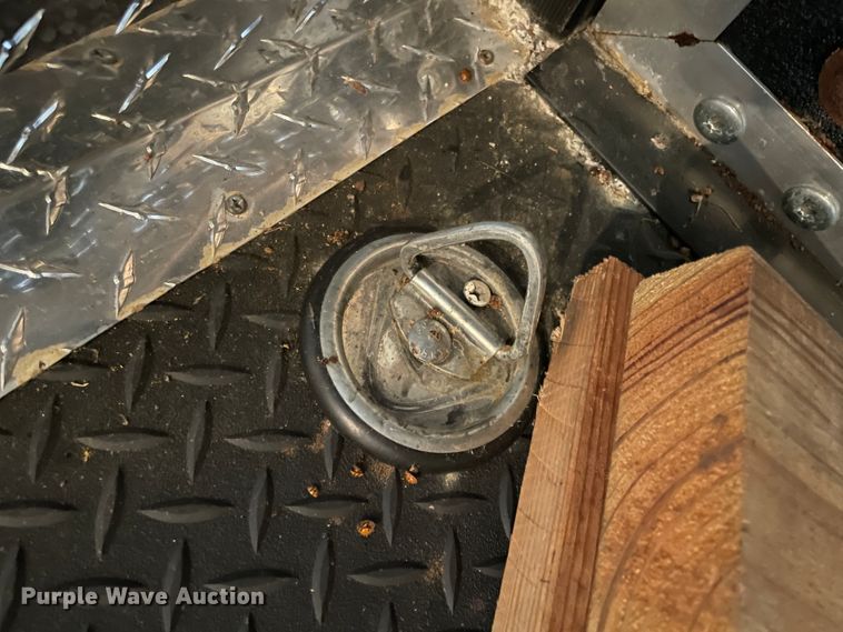 image for item IR9806 2010 Raptor 3912  toy hauler camper