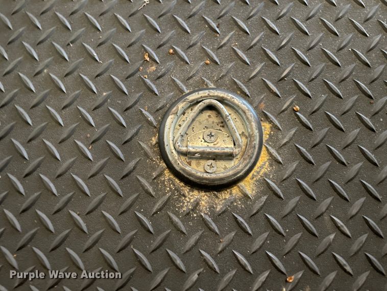 image for item IR9806 2010 Raptor 3912  toy hauler camper