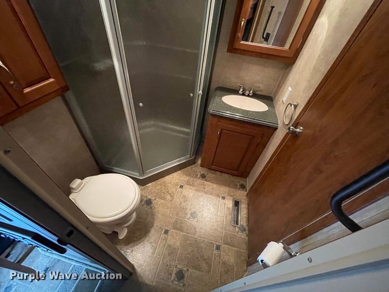 image for item IR9806 2010 Raptor 3912  toy hauler camper