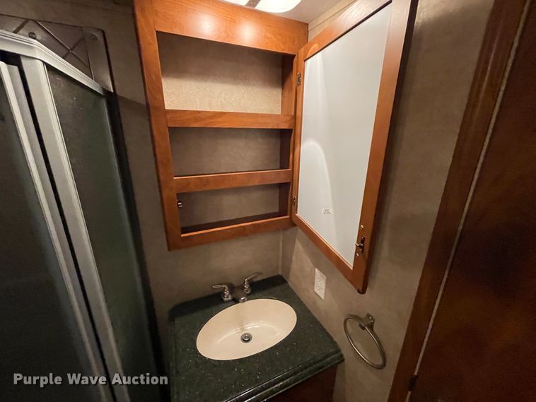 image for item IR9806 2010 Raptor 3912  toy hauler camper