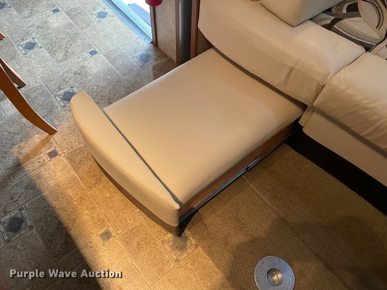 image for item IR9806 2010 Raptor 3912  toy hauler camper