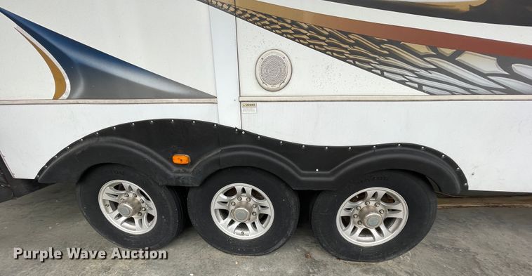 image for item IR9806 2010 Raptor 3912  toy hauler camper