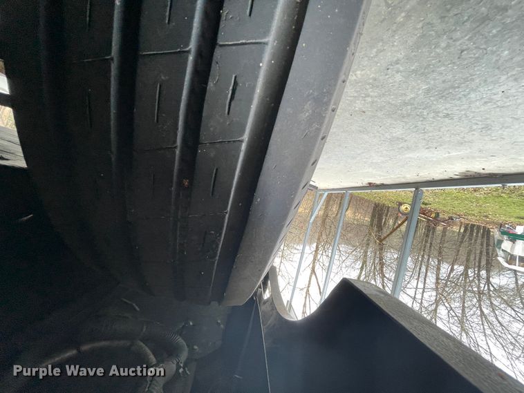 image for item IR9806 2010 Raptor 3912  toy hauler camper