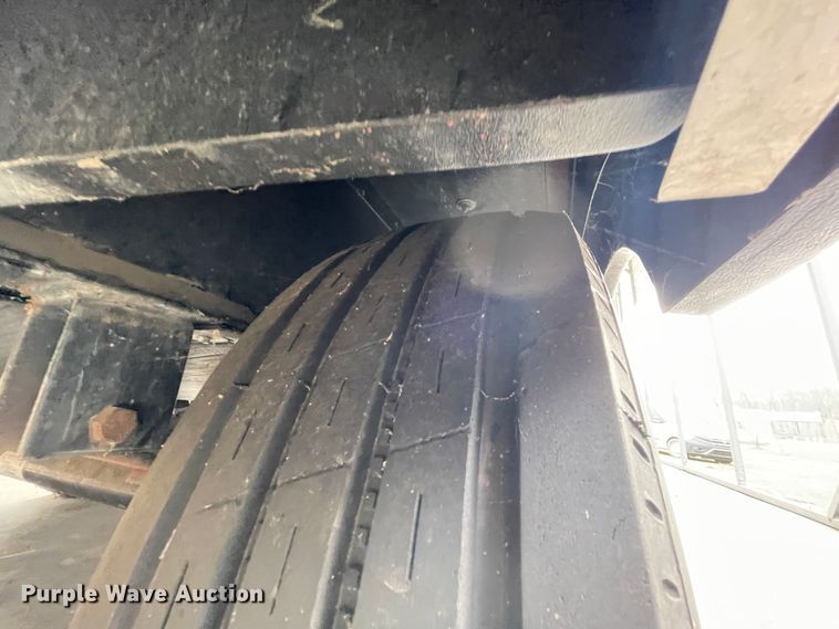 image for item IR9806 2010 Raptor 3912  toy hauler camper