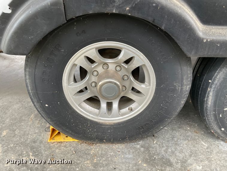 image for item IR9806 2010 Raptor 3912  toy hauler camper