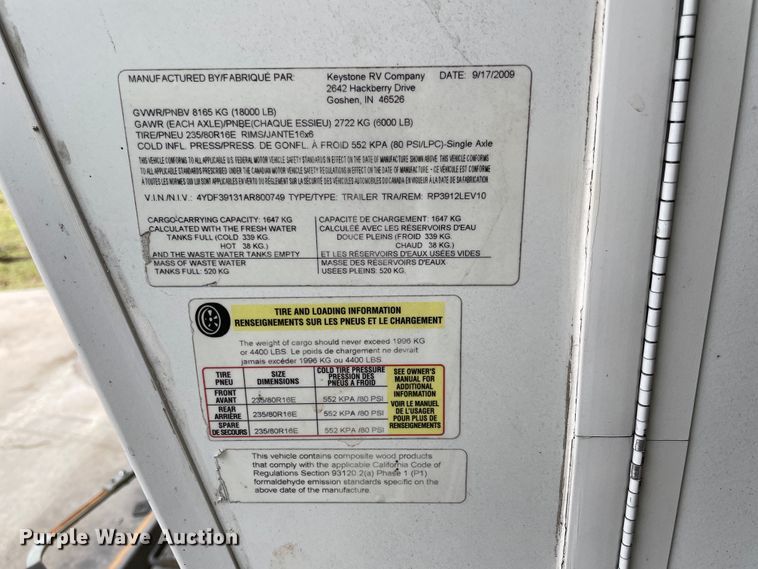 image for item IR9806 2010 Raptor 3912  toy hauler camper