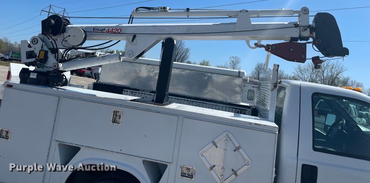 image for item IR9807 2011 Ford F450 Super Duty  service truck