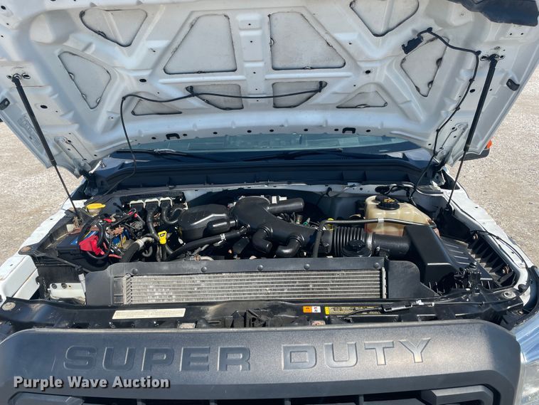 image for item IR9807 2011 Ford F450 Super Duty  service truck