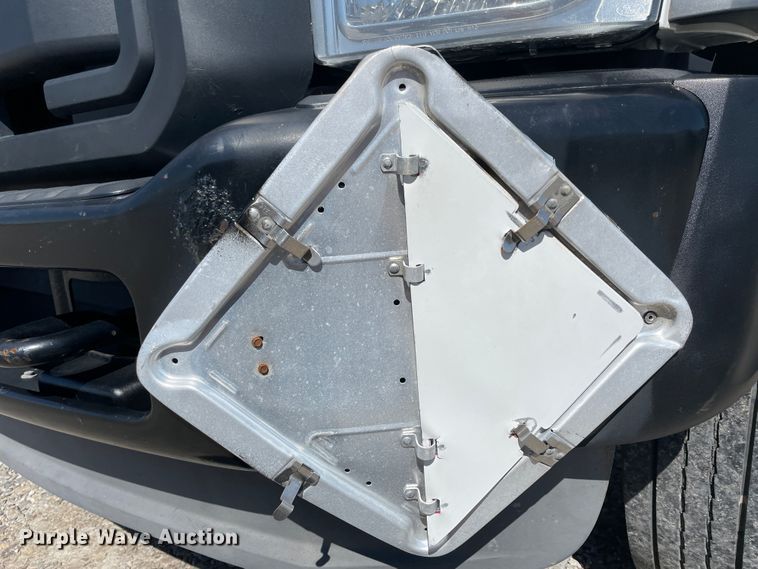 image for item IR9807 2011 Ford F450 Super Duty  service truck