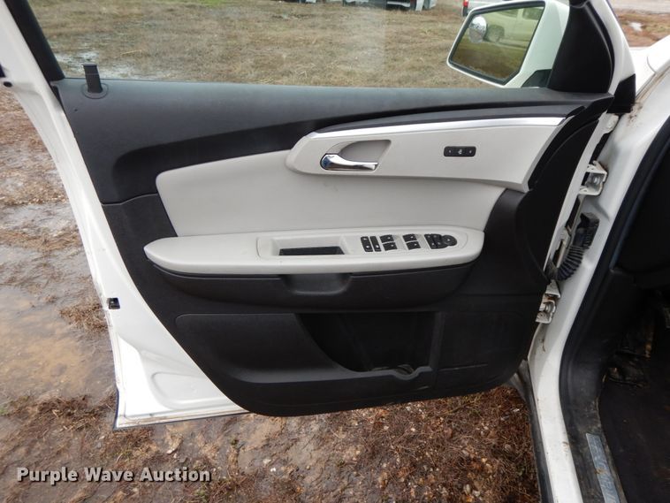 image for item IX9367 2012 Chevrolet Traverse LTZ  SUV