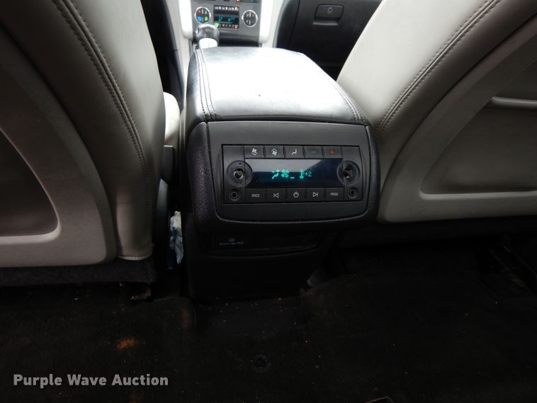 image for item IX9367 2012 Chevrolet Traverse LTZ  SUV