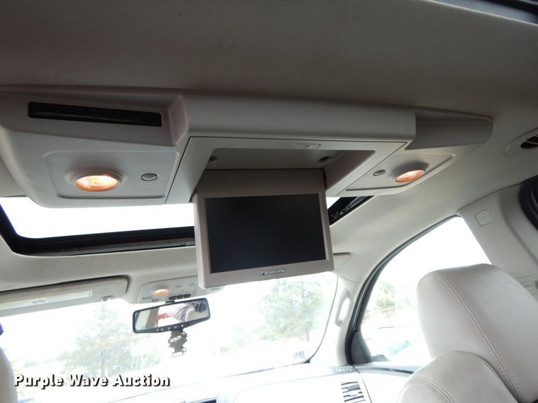 image for item IX9367 2012 Chevrolet Traverse LTZ  SUV