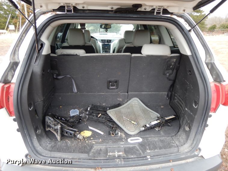 image for item IX9367 2012 Chevrolet Traverse LTZ  SUV