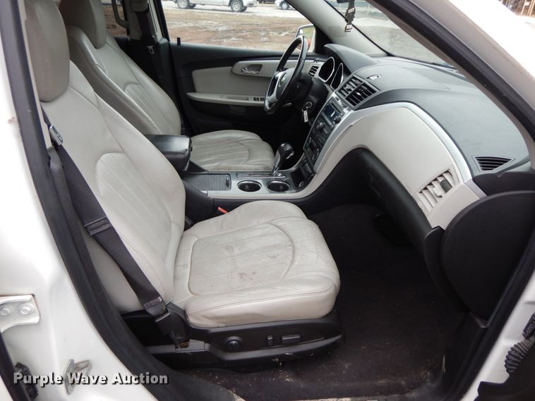 image for item IX9367 2012 Chevrolet Traverse LTZ  SUV
