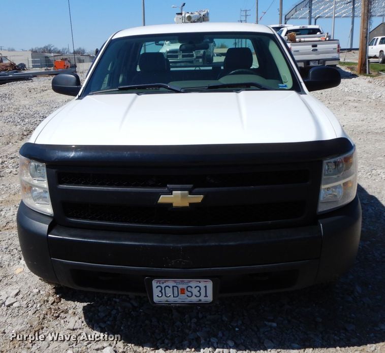 image for item IX9441 2008 Chevrolet Silverado 1500  Ext. Cab pickup truck