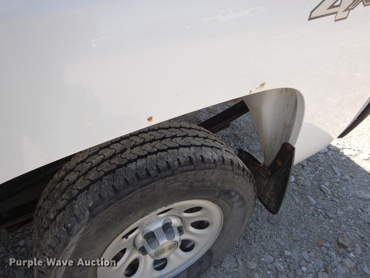 image for item IX9441 2008 Chevrolet Silverado 1500  Ext. Cab pickup truck