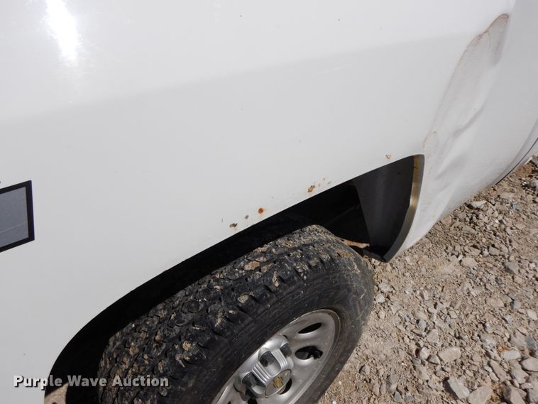 image for item IX9441 2008 Chevrolet Silverado 1500  Ext. Cab pickup truck