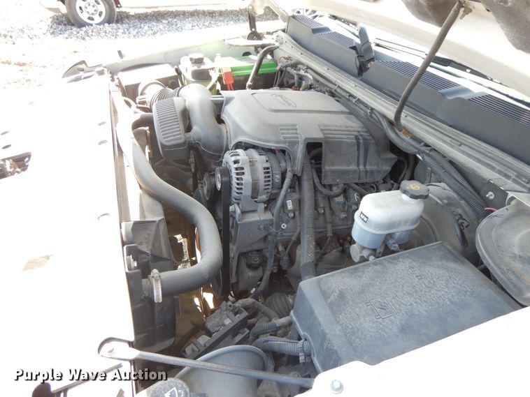 image for item IX9441 2008 Chevrolet Silverado 1500  Ext. Cab pickup truck