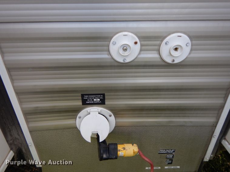 image for item IX9442 2007 Keystone Springdale  camper