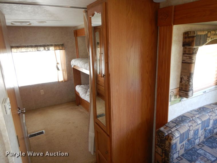 image for item IX9442 2007 Keystone Springdale  camper