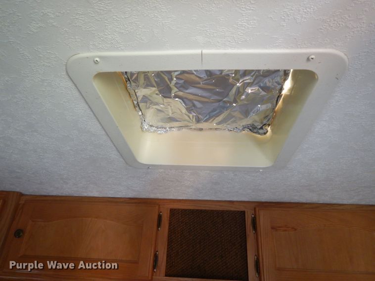 image for item IX9442 2007 Keystone Springdale  camper