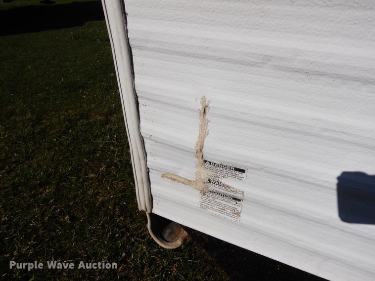 image for item IX9443 2003 Timberlodge  camper