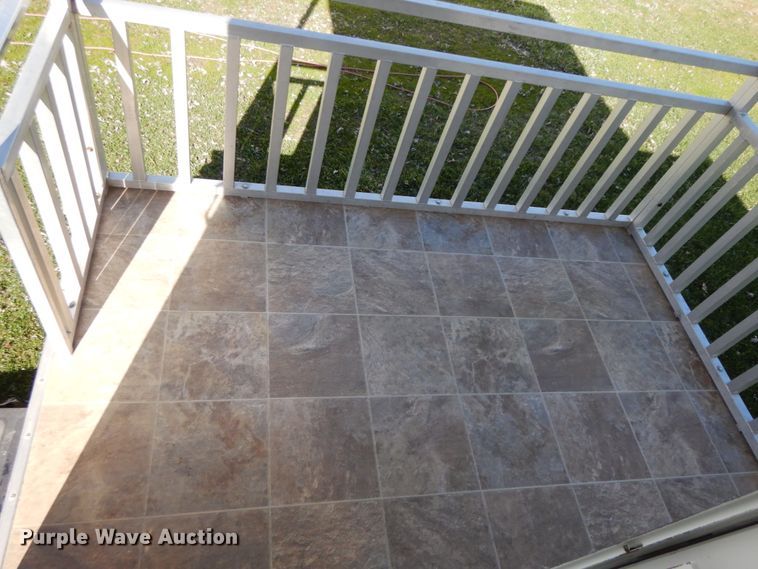 image for item IX9443 2003 Timberlodge  camper