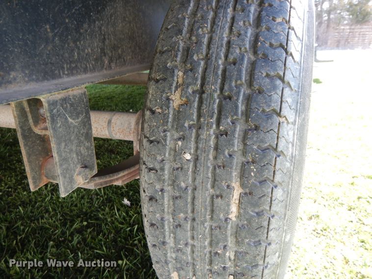 image for item IX9443 2003 Timberlodge  camper