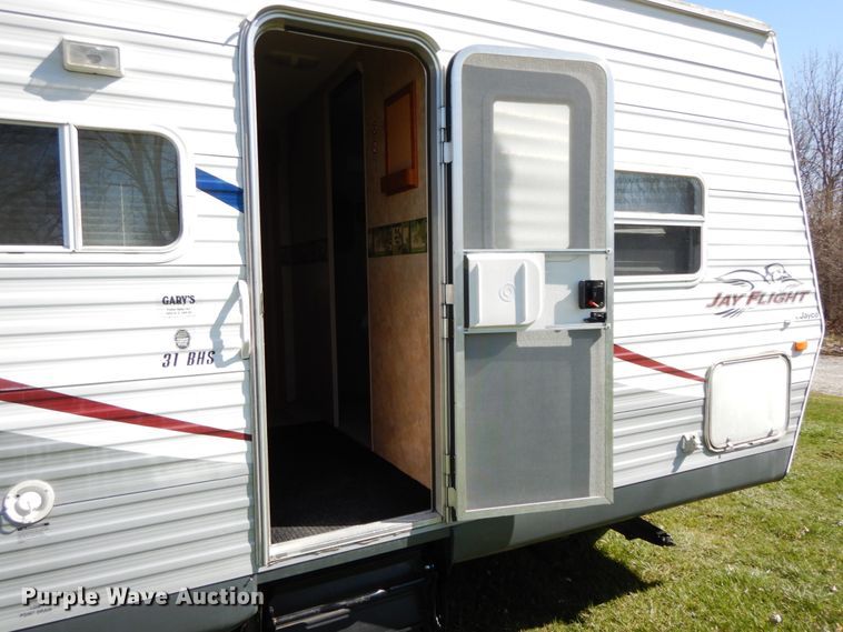 image for item IX9447 2007 Jayco 31 BHS Jay Flight  camper