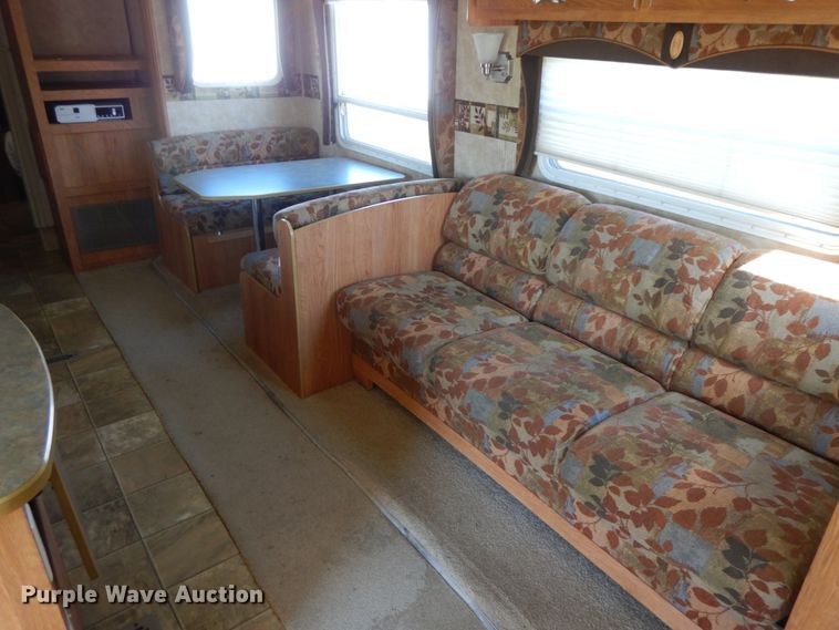 image for item IX9447 2007 Jayco 31 BHS Jay Flight  camper