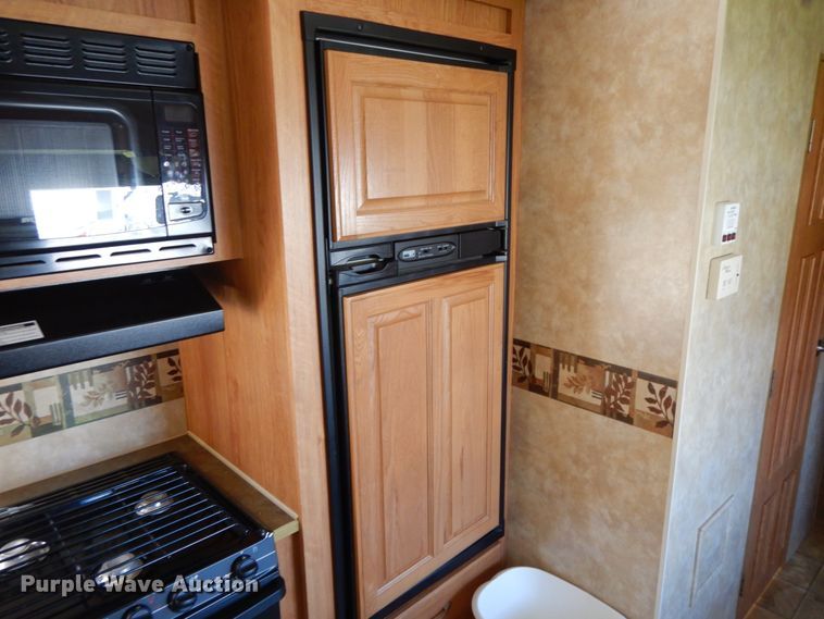 image for item IX9447 2007 Jayco 31 BHS Jay Flight  camper