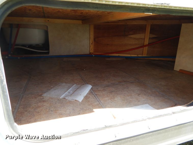 image for item IX9448 2010 KZ Sportsmen S272BH  camper