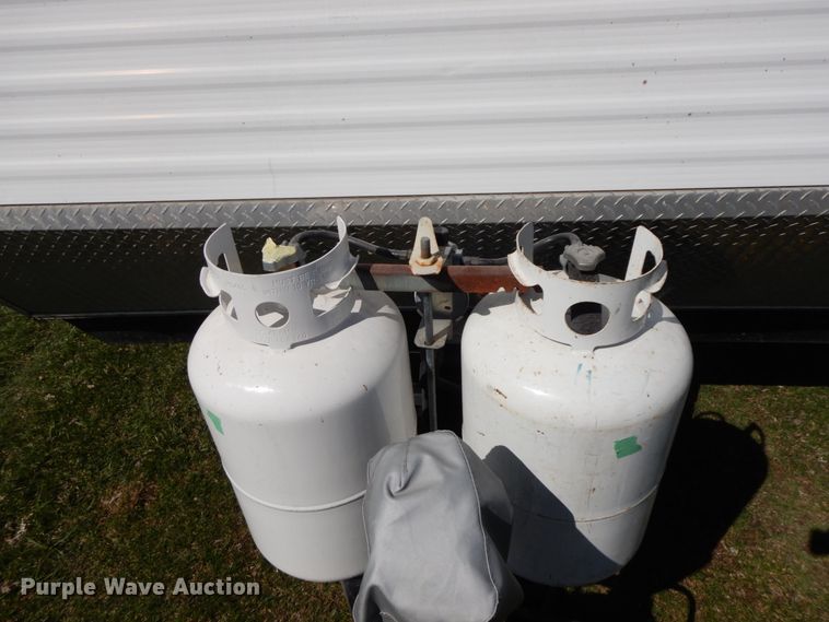 image for item IX9450 2007 Dutchmen Four Winds 29QGS  camper