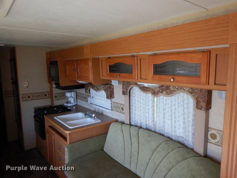 image for item IX9450 2007 Dutchmen Four Winds 29QGS  camper