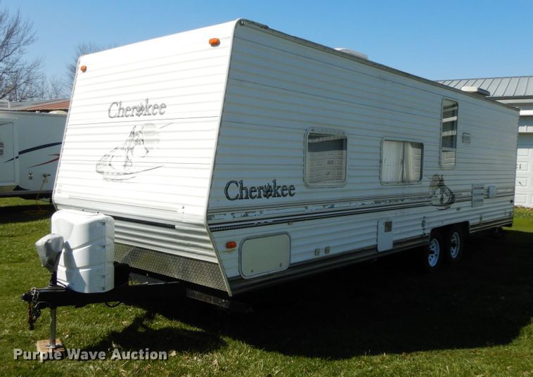 image for item IX9451 2004 Forest River 29DD Cherokee  camper