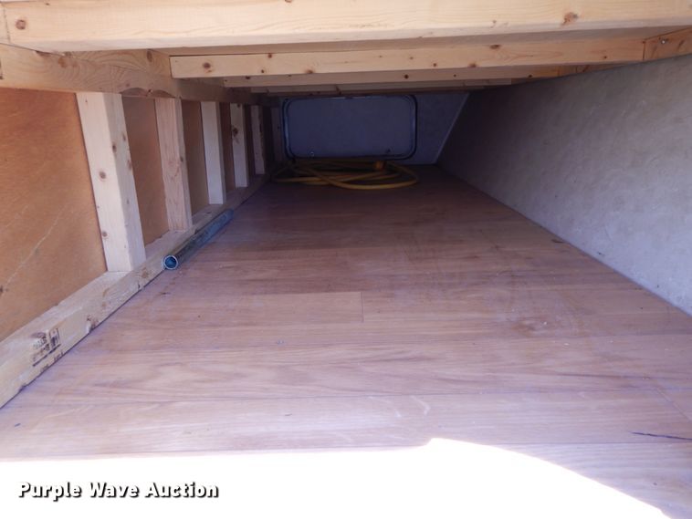 image for item IX9451 2004 Forest River 29DD Cherokee  camper